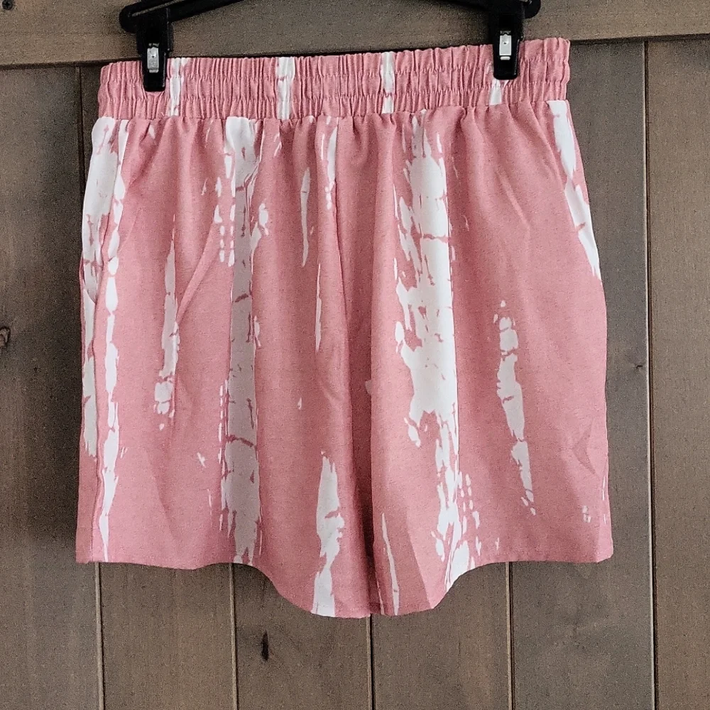 Drawstring shorts - Picture 2 of 2